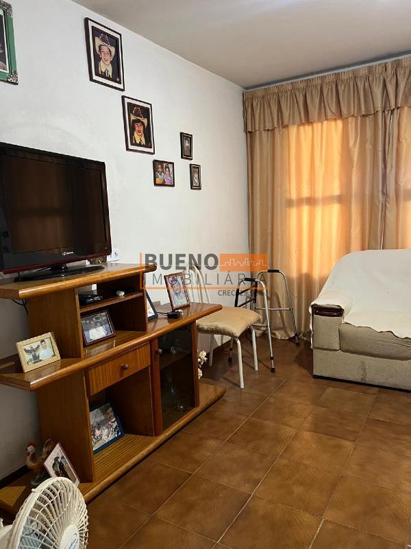 Casa para aluguel no Conjunto Habitacional Santa Terezinha: 