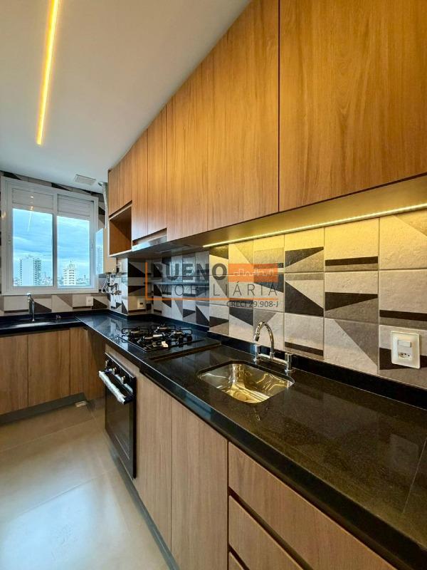 Apartamento para aluguel no Centro: 