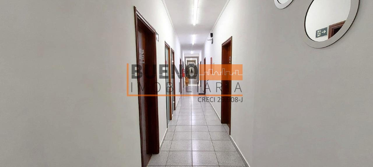 Prédio à venda no Centro: 