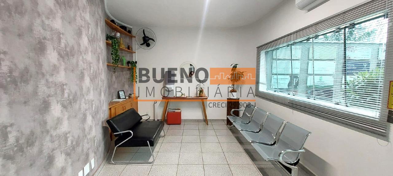 Prédio à venda no Centro: 