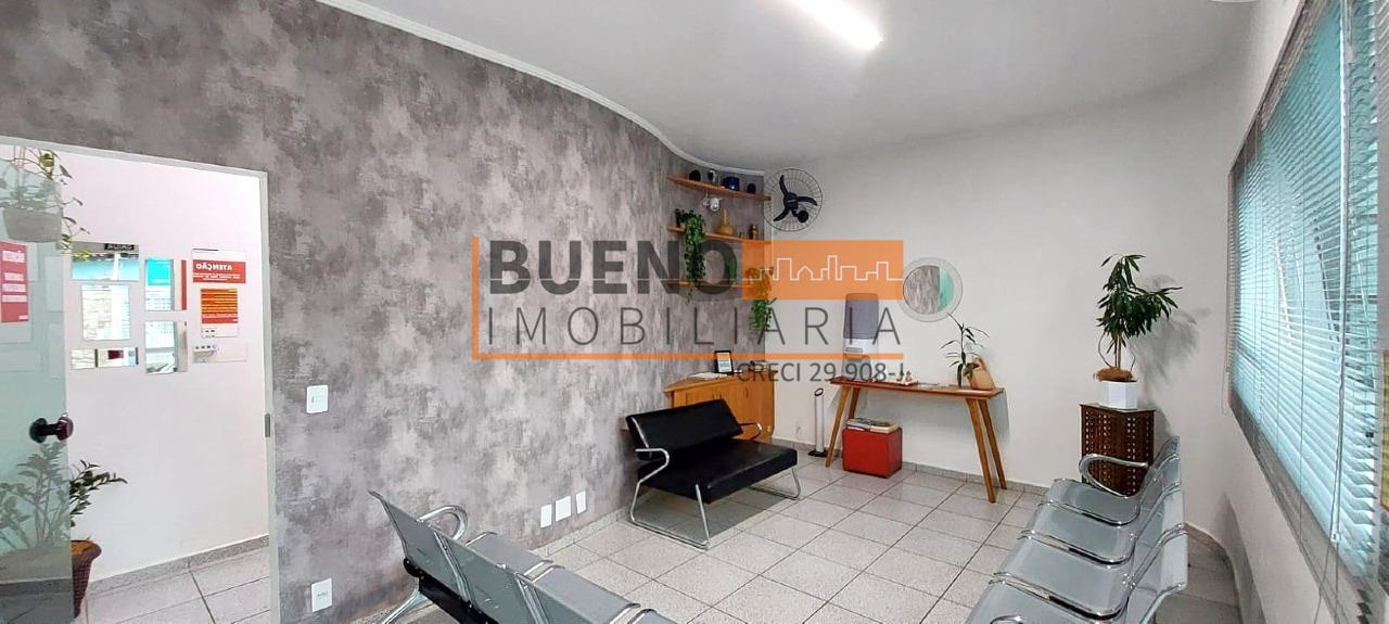 Prédio à venda no Centro: 