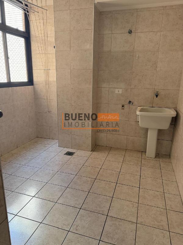 Apartamento para aluguel no Vila Jones: 