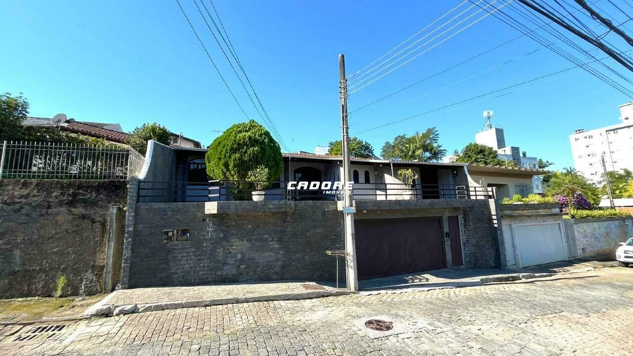 Casa à venda, 5 quartos, Velha - Blumenau/SC — foto 2