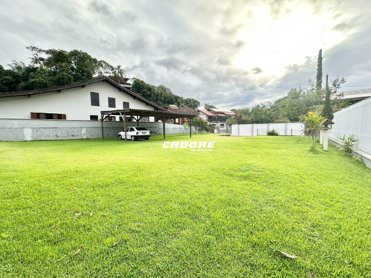 Vende-se Terreno Plano em Blumenau - Bairro Garcia em Localização Privilegiada! - foto 1
