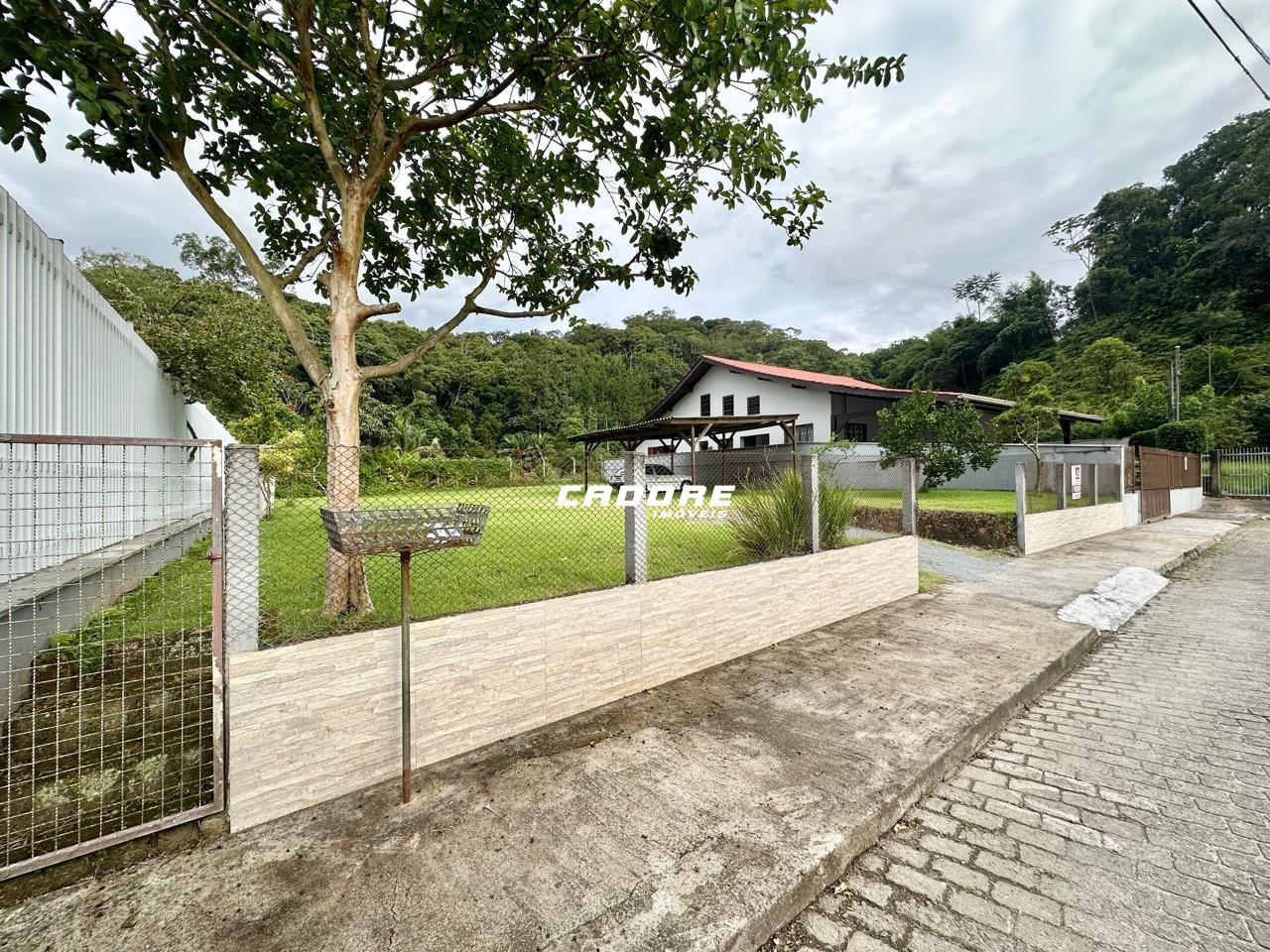Vende-se Terreno Plano em Blumenau - Bairro Garcia em Localização Privilegiada! — foto 4