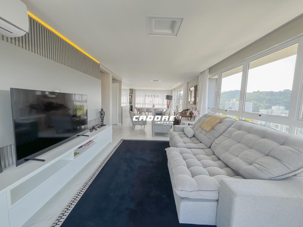 APARTAMENTO DE ALTO PADRÃO EM ANDAR ALTO — foto 6