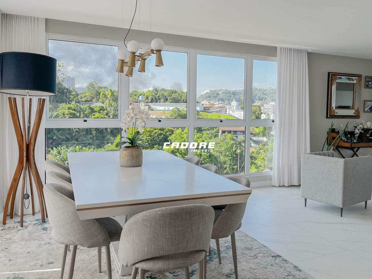 APARTAMENTO DE ALTO PADRÃO EM ANDAR ALTO - foto 1