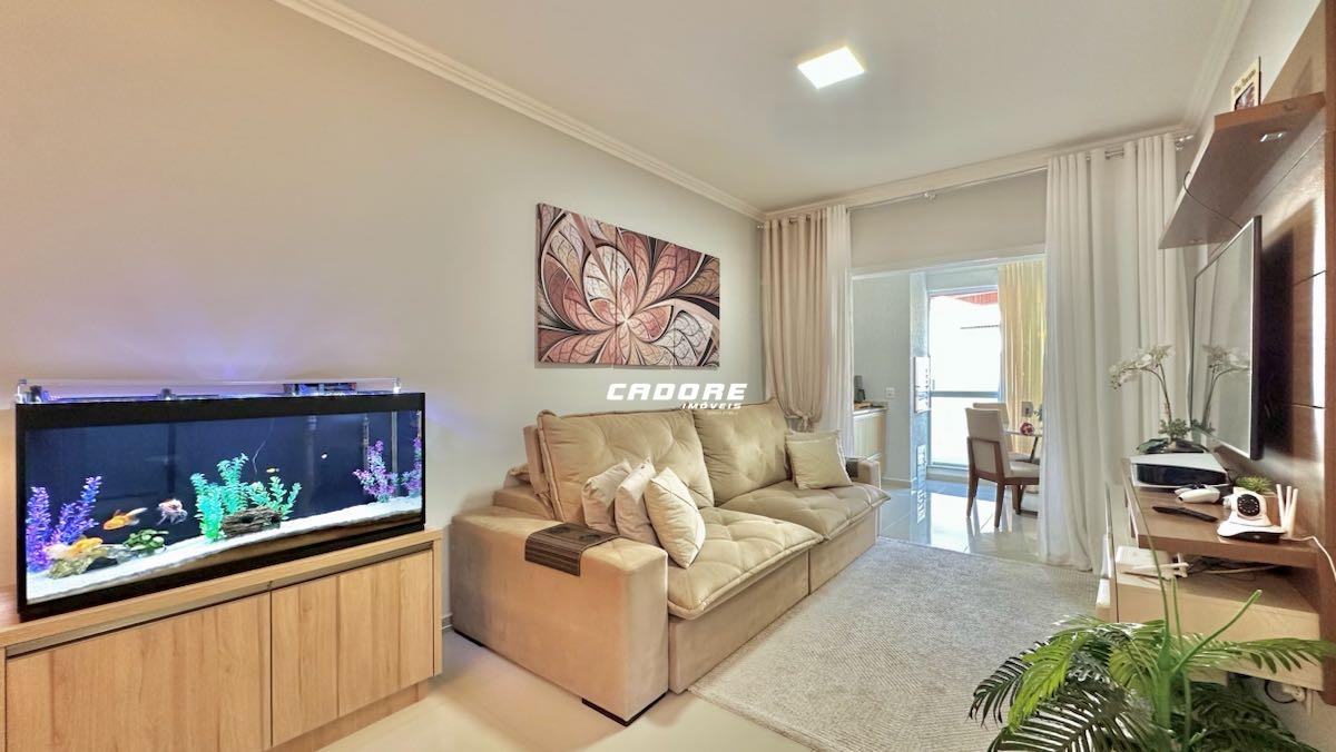 Apartamento semimobiliado com aproximadamente 80m no bairro Valparaiso!! — foto 3