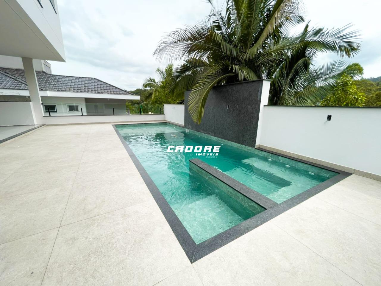 Casa de Alto Padrão 3 Dormitórios Sendo 3 Suítes e Uma Bela Piscina! | Cadore Imóveis — foto 5