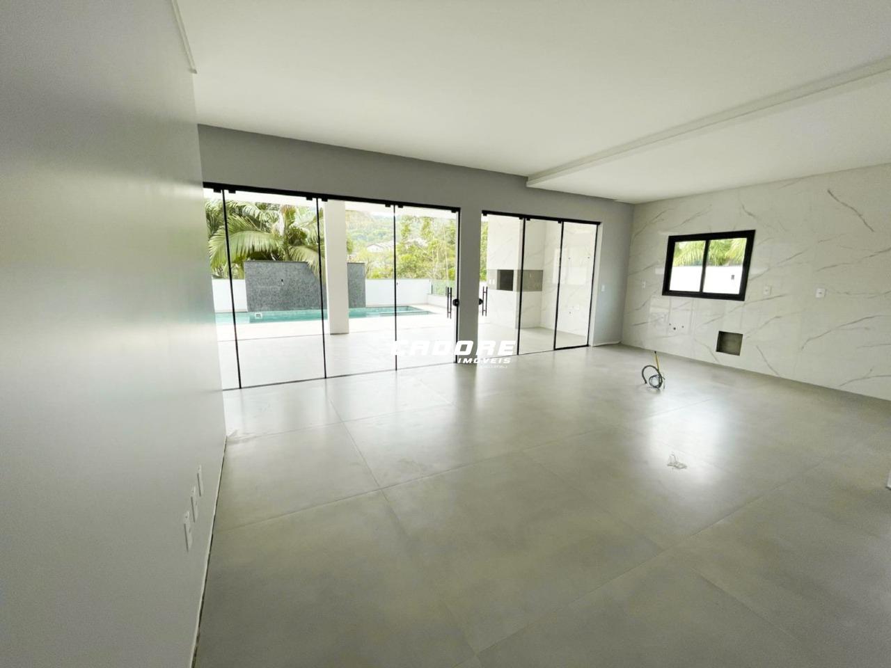 Casa de Alto Padrão 3 Dormitórios Sendo 3 Suítes e Uma Bela Piscina! | Cadore Imóveis — foto 7