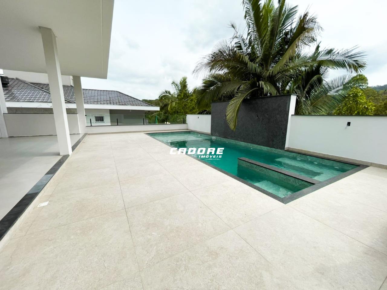 Casa de Alto Padrão 3 Dormitórios Sendo 3 Suítes e Uma Bela Piscina! | Cadore Imóveis — foto 4