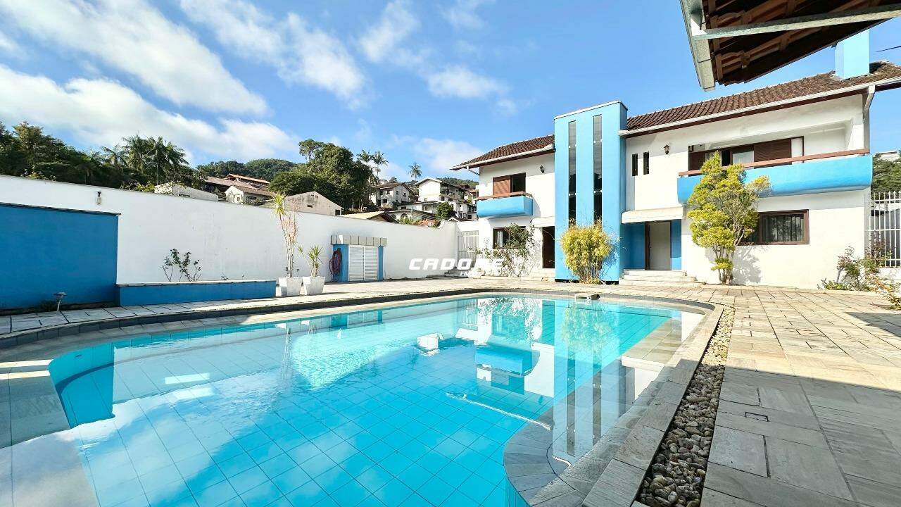 Residência com excelente localização - Garcia - foto 1