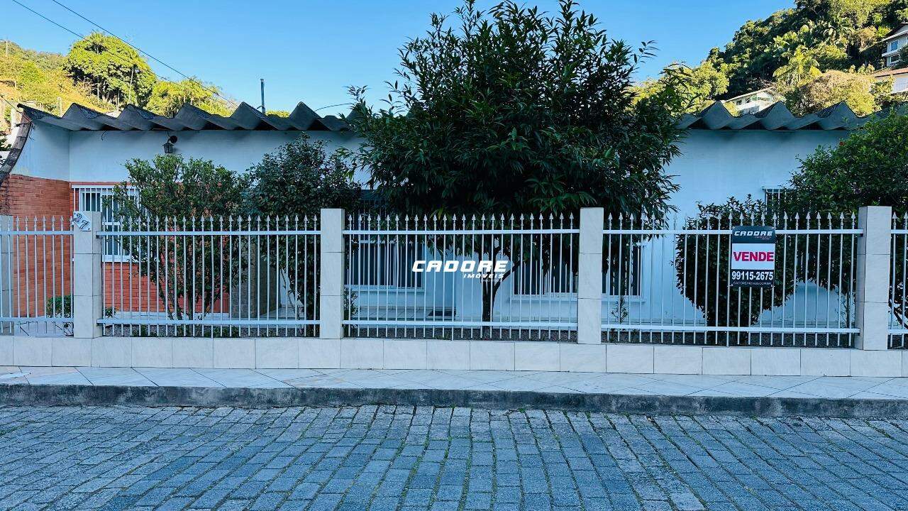 Casa com excelente localização - Bairro Da Gloria - foto 1