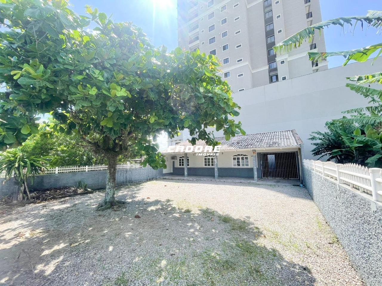 Excelente Casa para locação em Porto Belo I Cadore Imóveis — foto 2