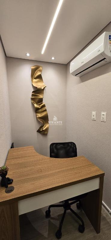 Sala à venda no Papicu: 