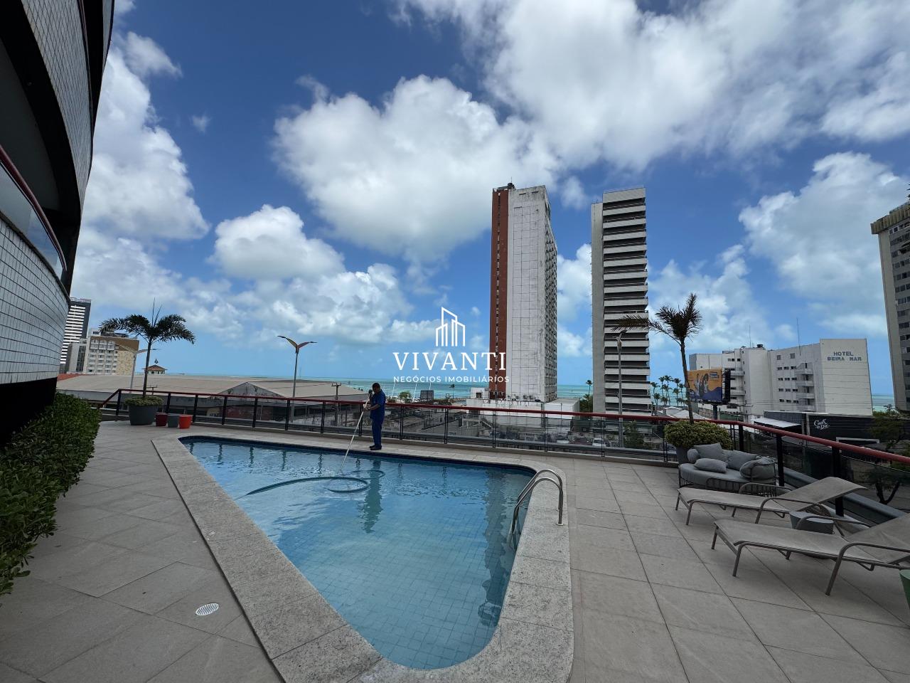 Apartamento à venda no Meireles: 