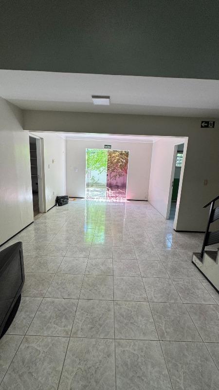 Casa à venda no Engenheiro Luciano Cavalcante: 