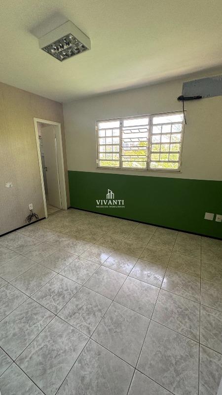 Casa à venda no Engenheiro Luciano Cavalcante: 