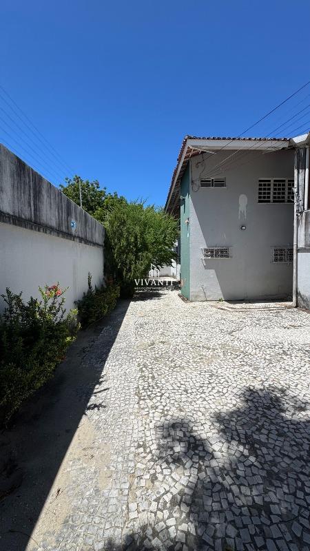 Casa à venda no Engenheiro Luciano Cavalcante: 