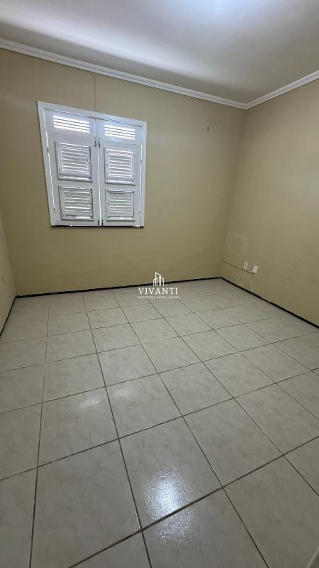 Casa à venda no Lagoa Redonda: 