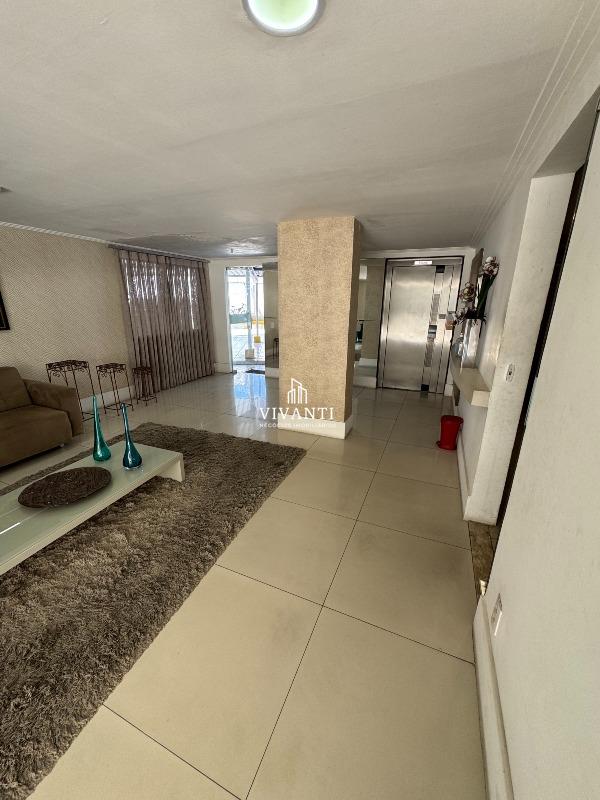 Apartamento à venda no Varjota: 