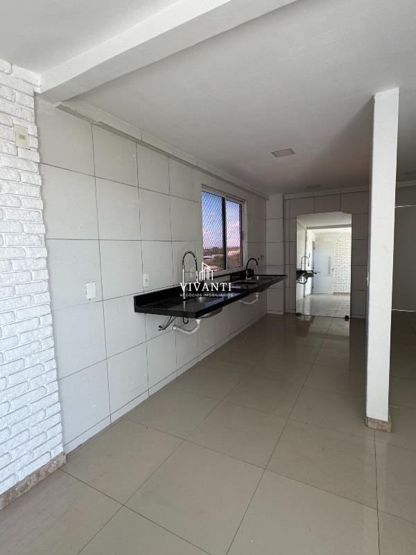 Apartamento à venda no Itaperi: 