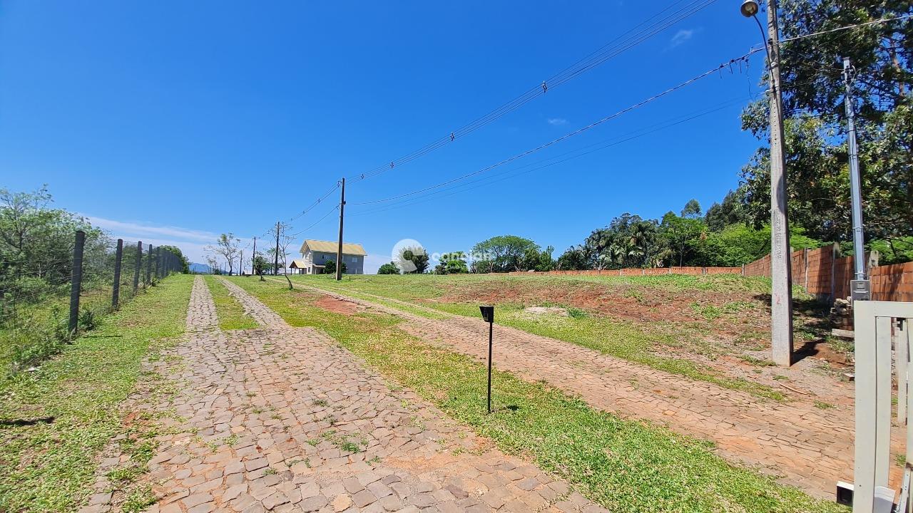 Terreno à venda no Zona rural: 
