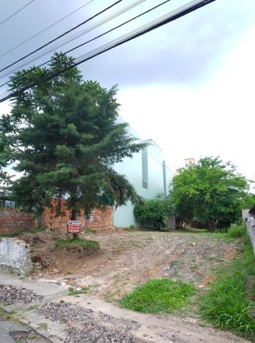 Terreno à venda no Centro: