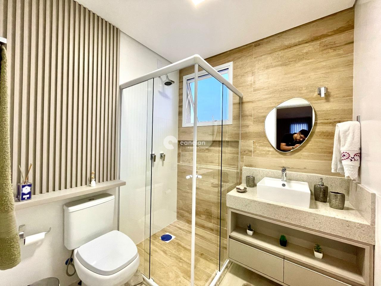 Casa de Condomínio à venda no Camobi: 