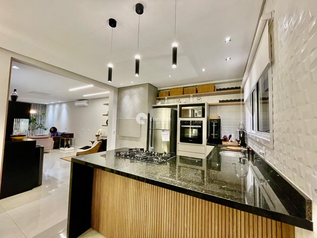 Casa de Condomínio à venda no Camobi: 