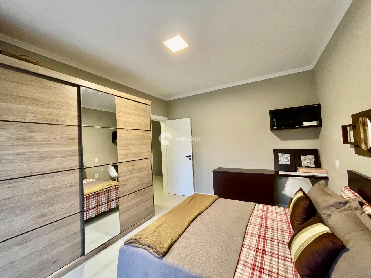 Casa de Condomínio à venda no Camobi: 