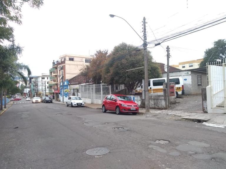 Terreno à venda no Nossa Senhora de Fátima: 