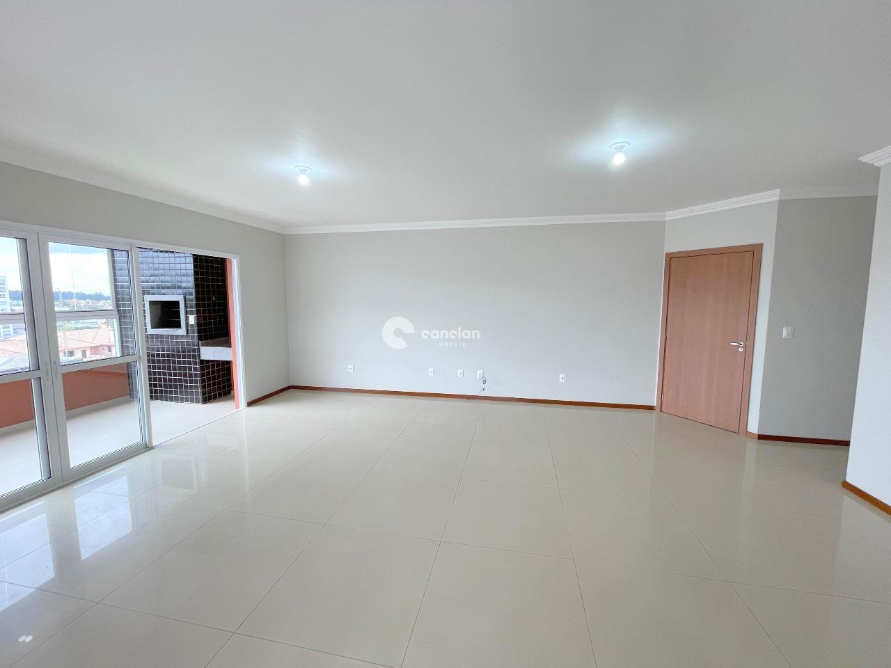 Cobertura à venda no Camobi: 