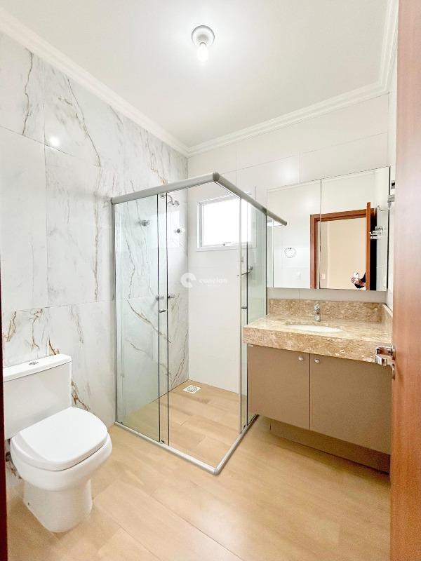 Cobertura à venda no Camobi: 