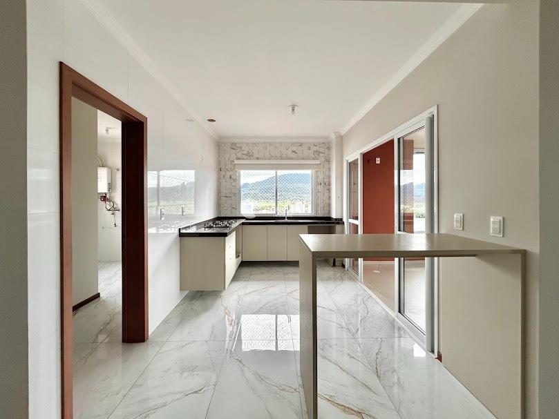 Cobertura à venda no Camobi: 