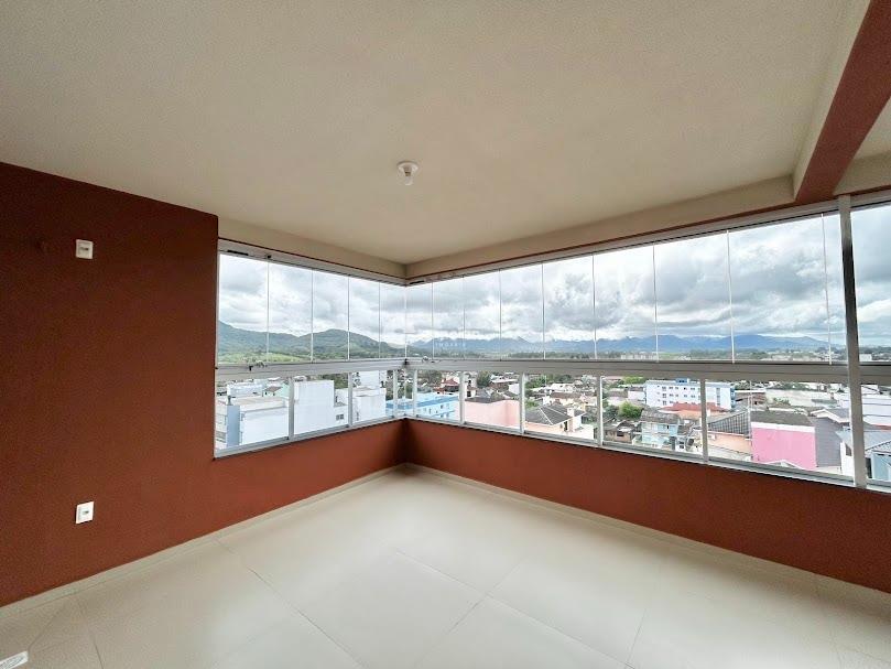 Cobertura à venda no Camobi: 