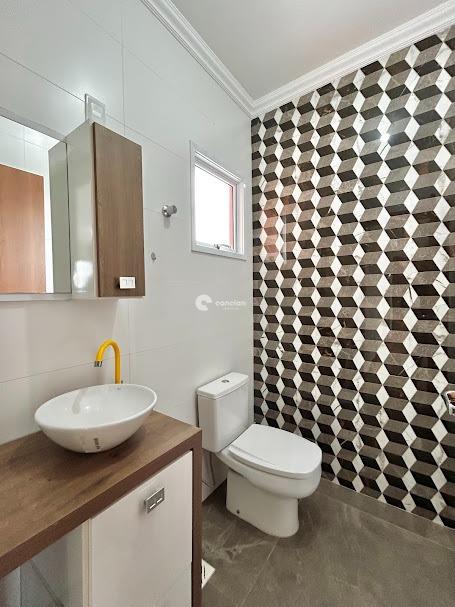 Cobertura à venda no Camobi: 