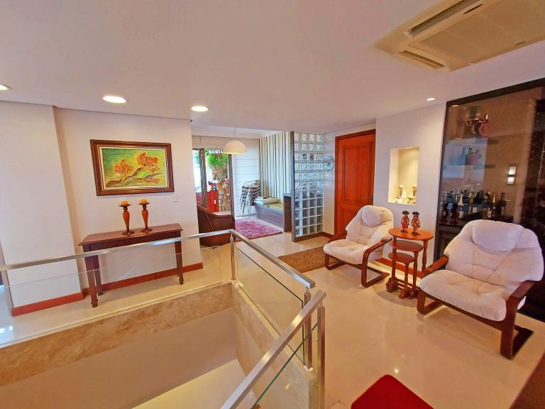 Cobertura à venda no Nossa Senhora Medianeira: