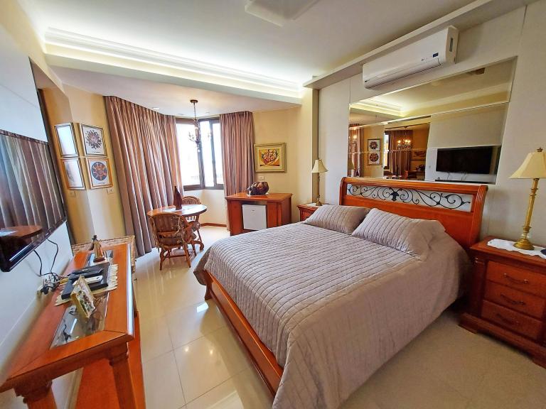 Cobertura à venda no Nossa Senhora Medianeira: