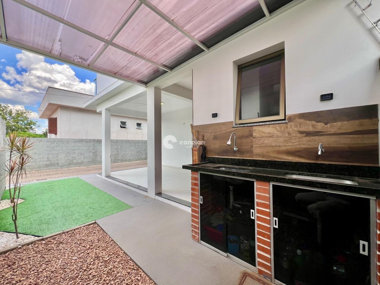 Casa à venda no Pinheiro Machado: