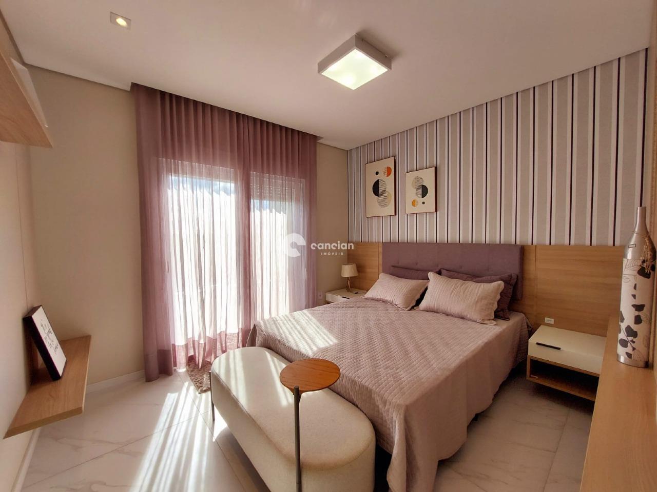 Casa de Condomínio à venda no Camobi: 