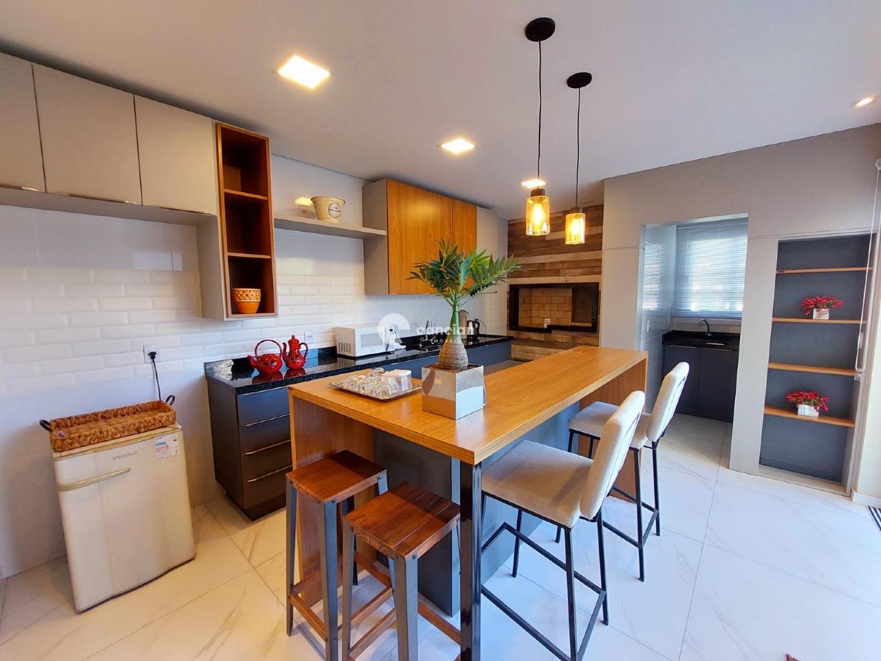 Casa de Condomínio à venda no Camobi: 