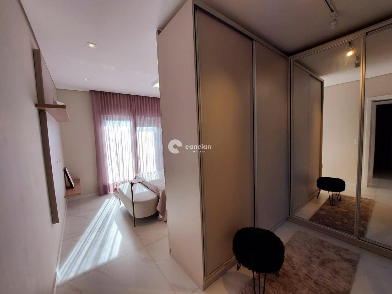 Casa de Condomínio à venda no Camobi: 