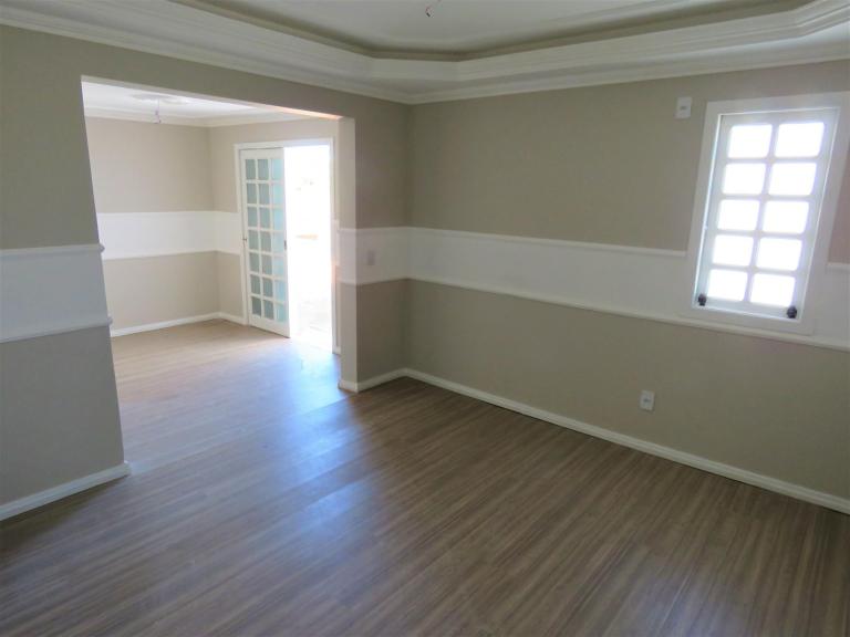 Casa à venda no Camobi: 