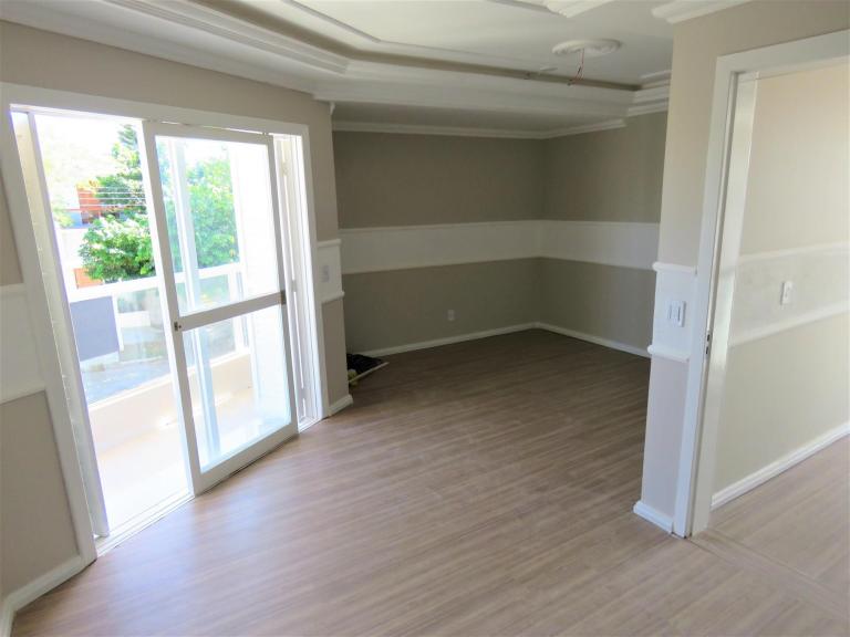 Casa à venda no Camobi: 