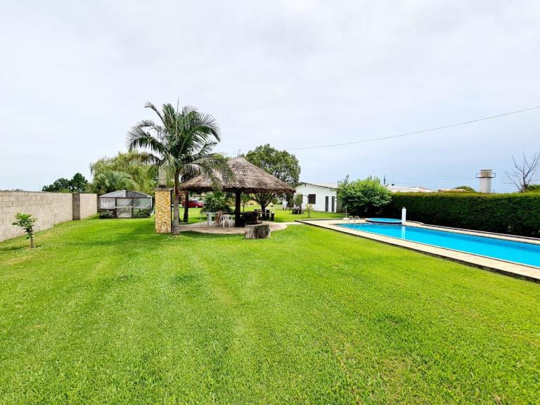 Casa à venda no Pinheiro Machado: