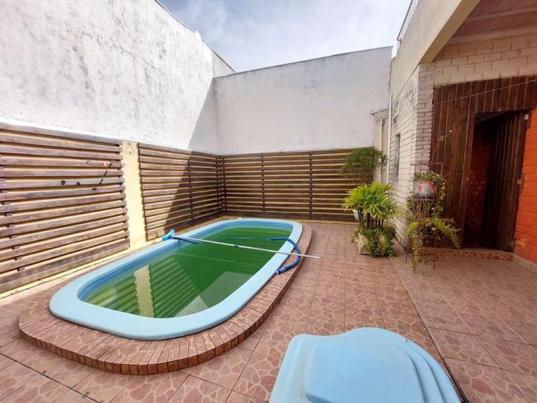 Casa à venda no Dom Antônio Reis: 