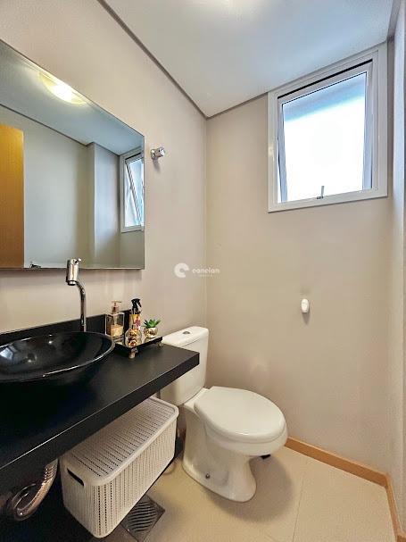 Cobertura à venda no Camobi: 