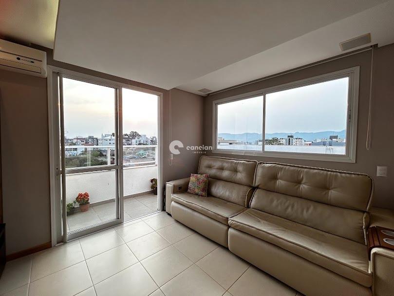 Cobertura à venda no Camobi: 