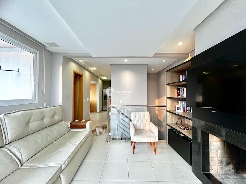 Cobertura à venda no Camobi: 